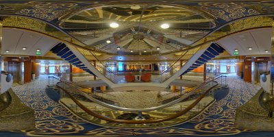 Atrium und Foyer MS Amera