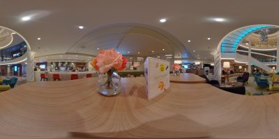 Atrium und Saftwerft neue Mein Schiff 2