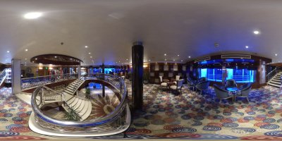 Blick in das Atrium Nilschiff MS Blue Shadow