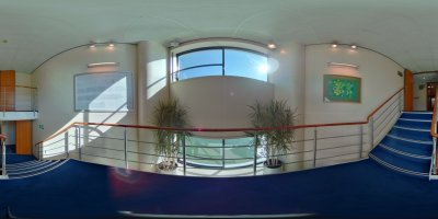 Rousse Prestige mittleres Treppenhaus