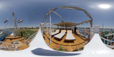 Sonnendeck und Bug Dahabiya Abundance 360-Grad Panorama