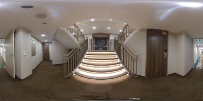 Treppenhaus MS Adora Neptundeck