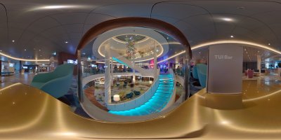 TUI Bar und Atrium neue Mein Schiff 2