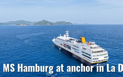 MS Hamburg at anchor in La Digue, Seychelles 24.02.2026