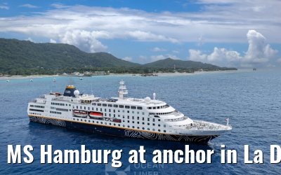 MS Hamburg at anchor in La Digue, Seychelles 24.02.2026