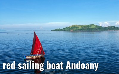 red sailing boat Andoany