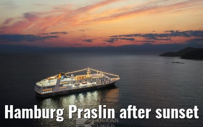 Hamburg Praslin after sunset