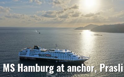 MS Hamburg at anchor, Praslin 23.02.2026