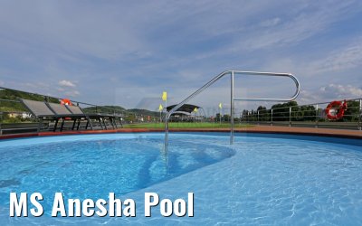 MS Anesha Pool