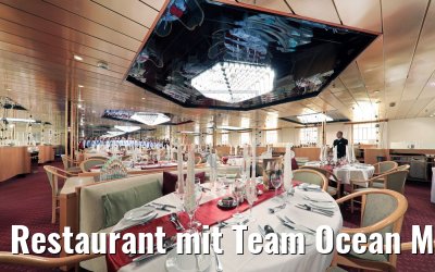 Restaurant mit Team Ocean Majesty