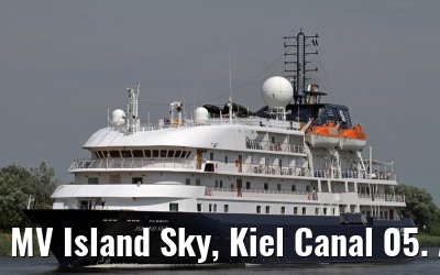 MV Island Sky, Kiel Canal 05. August 2013