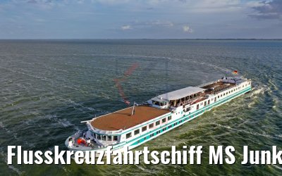 Flusskreuzfahrtschiff MS Junker Joerg auf dem Weg nach Swinemünde 16.09.2019
