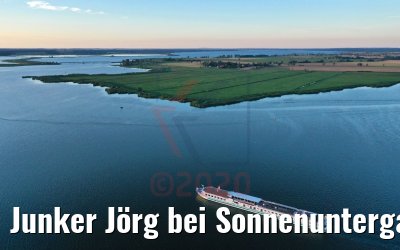 Junker Jörg bei Sonnenuntergang vor Zecheriner Brücke 06.08.2020