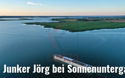 Junker Jörg bei Sonnenuntergang vor Zecheriner Brücke 06.08.2020
