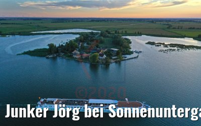Junker Jörg bei Sonnenuntergang vor Zecheriner Brücke 06.08.2020