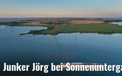 Junker Jörg bei Sonnenuntergang vor Zecheriner Brücke 06.08.2020