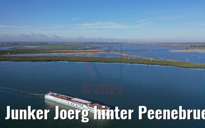 Junker Joerg hinter Peenebruecke Zecherin 19.09.2019