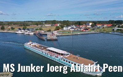 MS Junker Joerg Abfahrt Peenemünde mit U-Boot 19.09.2019