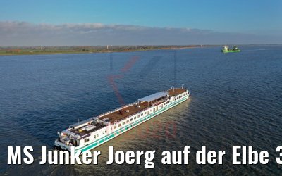 MS Junker Joerg auf der Elbe 31.12.2019