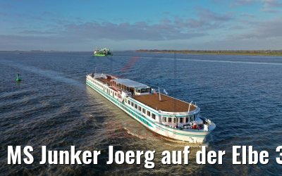 MS Junker Joerg auf der Elbe 31.12.2019
