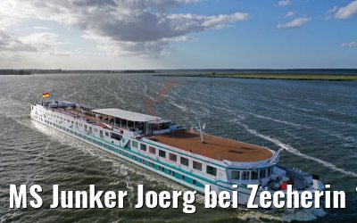 MS Junker Joerg bei Zecherin 16.09.2019