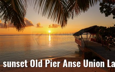 sunset Old Pier Anse Union La Digue