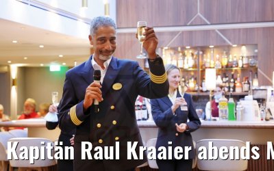 Kapitän Raul Kraaier abends MS Lady Diletta 10.09.2021