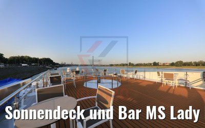 Sonnendeck und Bar MS Lady Diletta