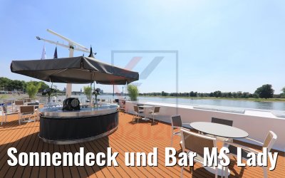 Sonnendeck und Bar MS Lady Diletta