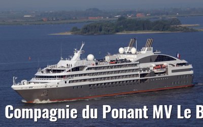 Compagnie du Ponant MV Le Boréal approaching port of Hamburg 20. May 2014