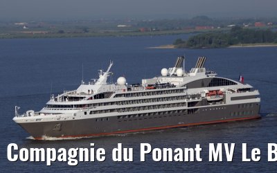 Compagnie du Ponant MV Le Boréal approaching port of Hamburg 20. May 2014