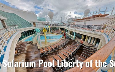 Solarium Pool Liberty of the Seas
