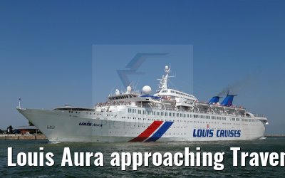 Louis Aura approaching Travemuende, 10. July 2014