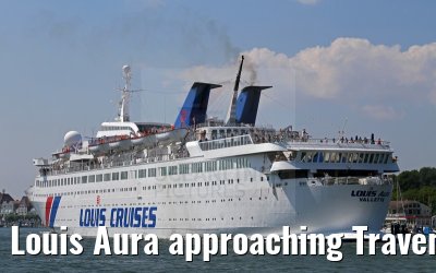 Louis Aura approaching Travemuende, 10. July 2014