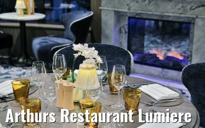 Arthurs Restaurant Lumiere