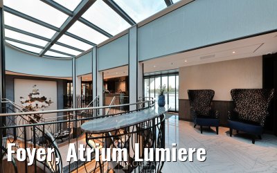 Foyer, Atrium Lumiere