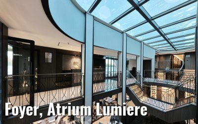 Foyer, Atrium Lumiere