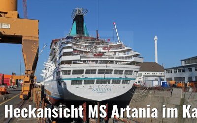 Heckansicht MS Artania im Kaiserdock II Bremerhaven