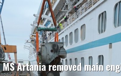 MS Artania removed main engine number 1 on 08.10.2014 