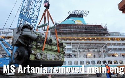 MS Artania removed main engine number 1 on 08.10.2014 