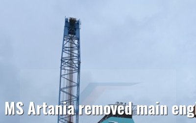 MS Artania removed main engine number 1 on 08.10.2014 