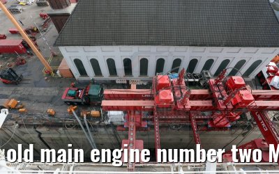 old main engine number two MS Artania on 09th October 2014