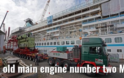 old main engine number two MS Artania on 09th October 2014