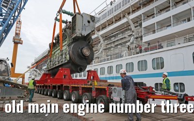 old main engine number three MS Artania on 09th October 2014