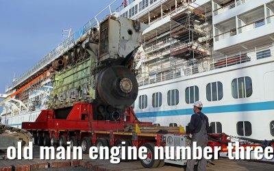 old main engine number three MS Artania on 09th October 2014