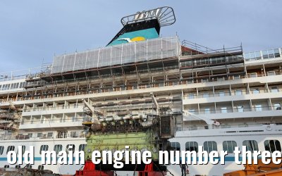 old main engine number three MS Artania on 09th October 2014