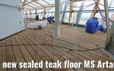 new sealed teak floor MS Artania 09.10.2014