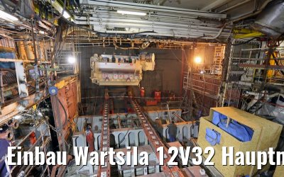 Einbau Wartsila 12V32 Hauptmaschine MS Artania 23.10.2014