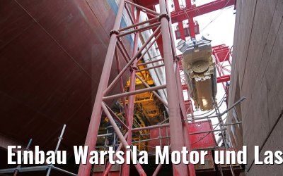 Einbau Wartsila Motor und Lastro Hubgeruest vom Dock aus gesehen am 23.10.2014