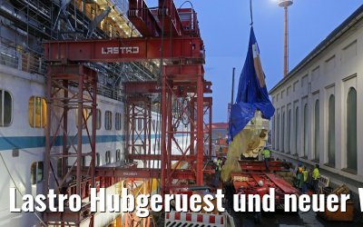 Lastro Hubgeruest und neuer Wartsila 12V32 Motor MS Artania 22.10.2014